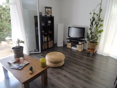 t2 climatisé à louer / 43 rue des fontaines à toulouse