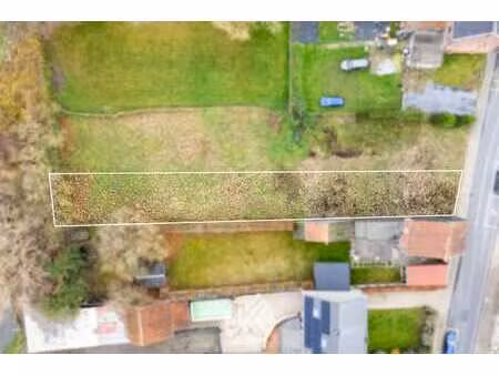 gunstig gelegen bouwgrond voor gesloten bebouwing