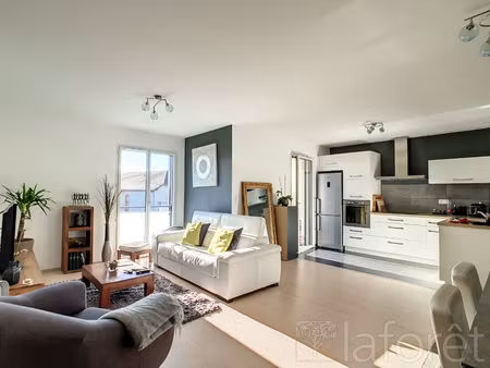 prevessin moens 2 pièce(s) 58.30m2 non meublé