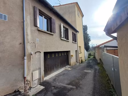 location maison 2 pièces 44.41 m² à billom (63160)  625 €