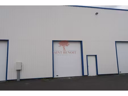 location locaux professionnels 105 m² à pezenas (34120)  650 €