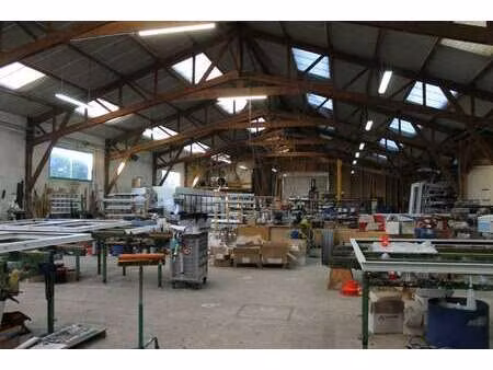 vente bureaux et commerces à trévé (22600) : à vendre / 1400m² trévé