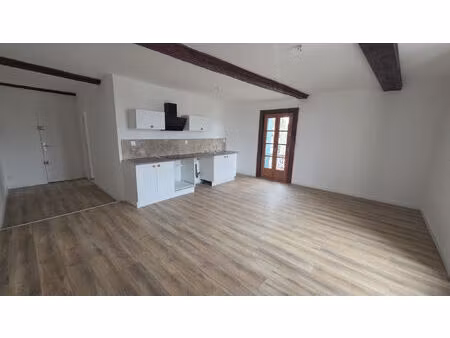 location appartement 2 pièces 48 m² à agde (34300)