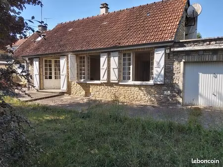 maison à melisey (89)