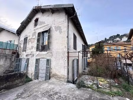 maison à rénover 9 pièces