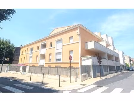 appartement châteaurenard 60 m² t-3 à vendre  139 000 €