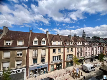 beau t1 30m² - centre-ville evreux