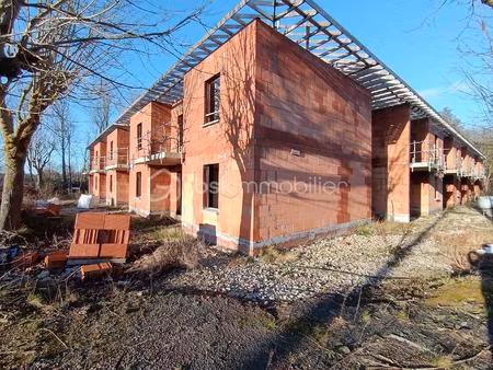 immeuble de 1 320 m² à auchel