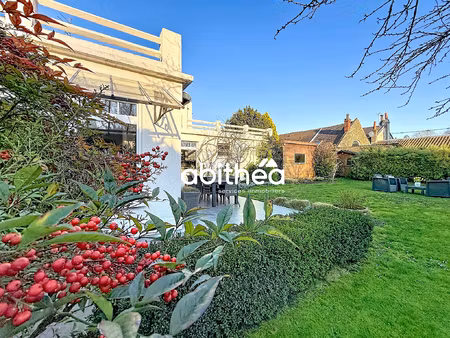 maison de caractère aux codes bourgeois préservés