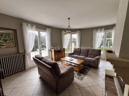 maison traditionnelle de 150 m² à le verdon-sur-mer