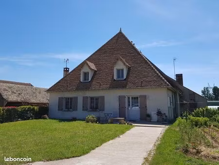 maison 4 pièces 95 m²