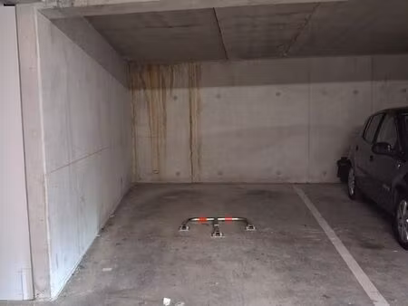 location parking res. yellow 13013