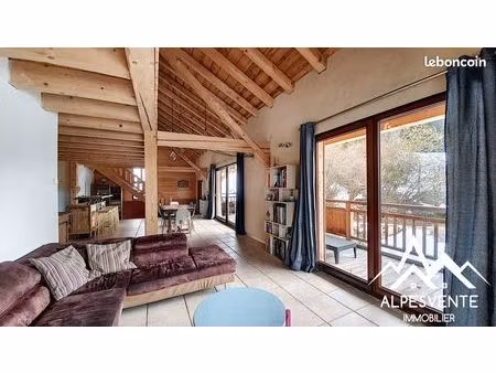 maison 4 pièces 163 m²