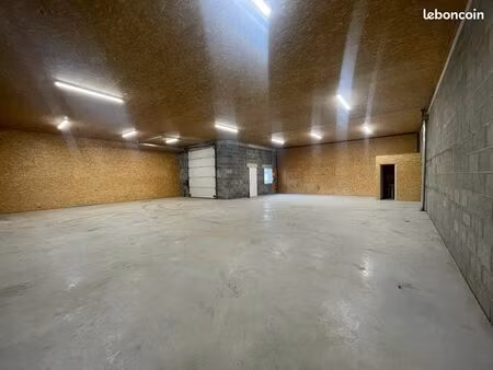 entrepôt / local de stockage 200 m² sécurisé – artisan / matériel / dépôt – sury-le-comtal