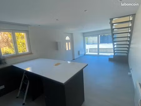 loue t2 duplex neuf à arbusigny