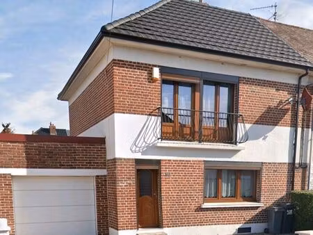 maison semi individuelle 94 m2