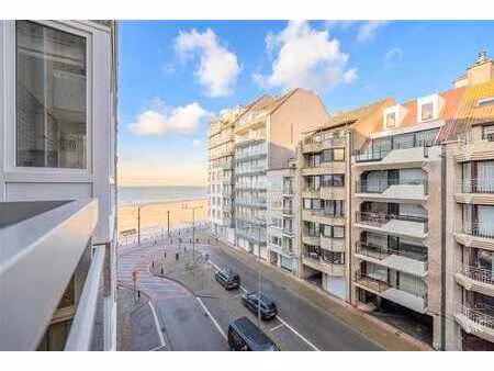 appartement 2 ch. prêt à l'emploi avec vue latérale sur mer