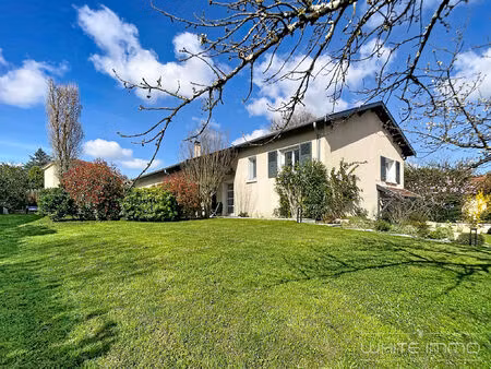 vente maison 5 pièces 141 m² francheville (69340)