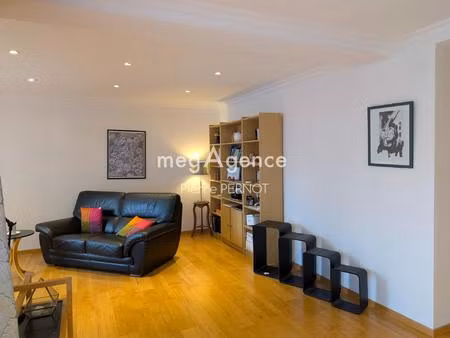 bel appartement calme et rénové en résidence centre ville albi