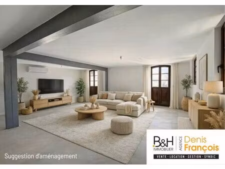appartement 83 m² rénové en 2025 avec 3 places de parking –