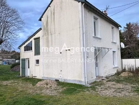 opportunité pour investisseurs : maison à finir de rénover idéale pour projet locatif