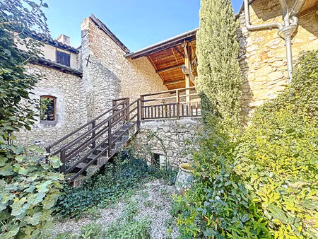 mauvezin centre - maison de ville de caractère avec jardin intime  dépendance et double ga
