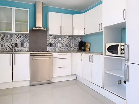 maison meublée en pierre- vivable de plain pied - plérin