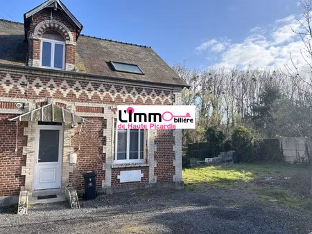 maison à louer à roye (80700) : charme  confort et jardin priv