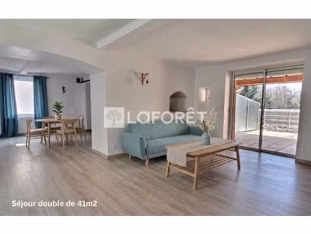 maison 6 pièces de 125 m2 avec jardin clos