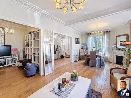 maison vitry sur seine 6 pièce(s) de 150m²