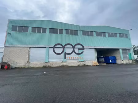 exclusivité – entrepôt 2 527 m² à vendre – mitry-mory