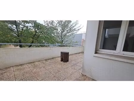 avenue charles de gaulle