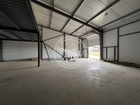 entrepot a louer
