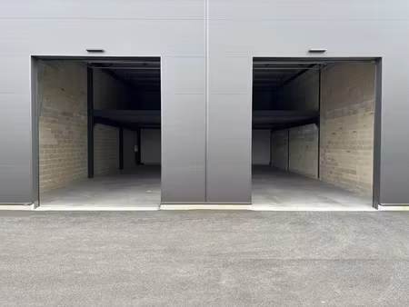 local d'activite a louer