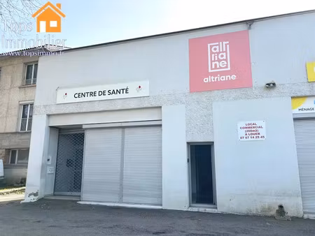 location locaux professionnels 180 m² à villefranche-de-rouergue (12200)  1 200 €