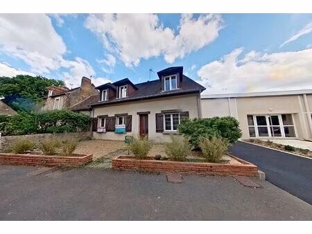 maison proche abbaye  3 chambres avec garage.