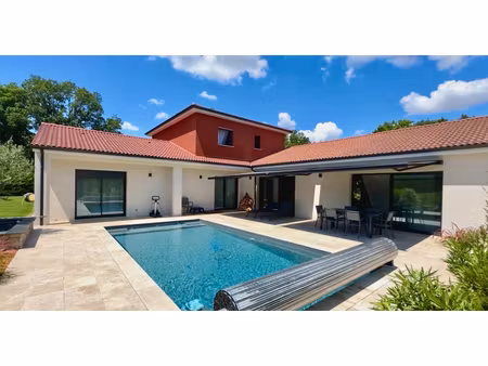 maison condat sur vienne 8 pièce(s) 266 m2