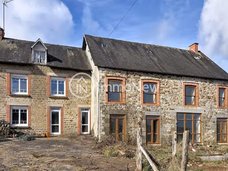belle maison a renover avec gite 370 m2 sur terrain de 1 hec