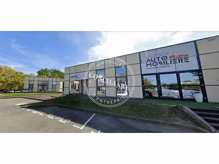 local commercial a louer