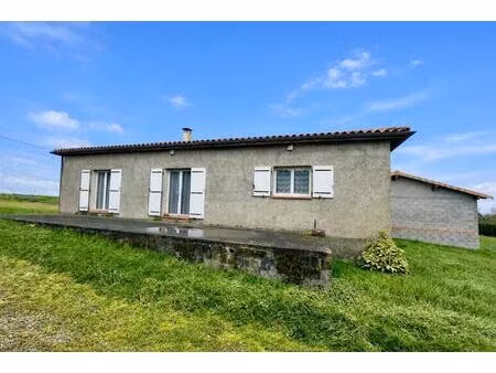 pouy-de-touges - maison t5 situé dans un environnement privilégié