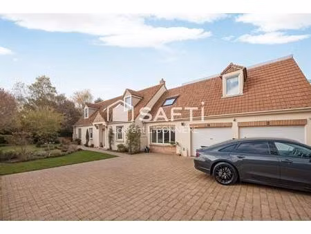 santeny – maison 187 m² avec piscine chauffée  studio et terrain de 1 000 m²