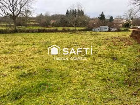 terrain constructible 1353 m2