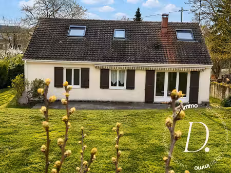 maison traditionnelle sur sous-sol total _ terrain 1 189 m²