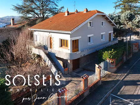 en exclusivité *** maison individuelle de 212m2 *** st pries