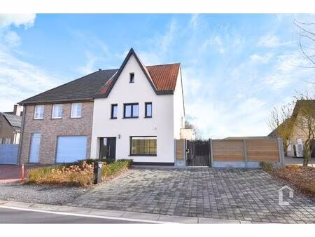 huis te huur in eke met 3 slaapkamers