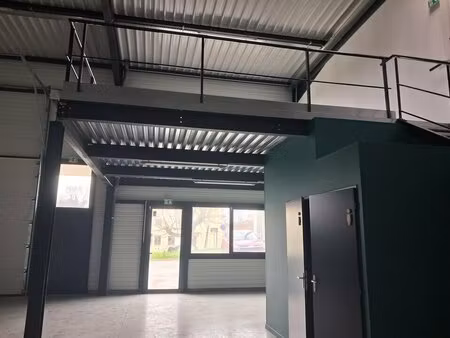 local d'activite à louer