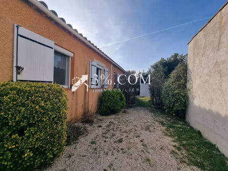 villa de plain pied entretenue a 10 mn à pied du centre ville nyons 26110