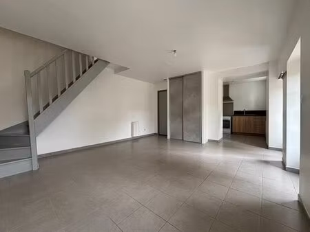 vente appartement 3 pièces  59.60m²  laval