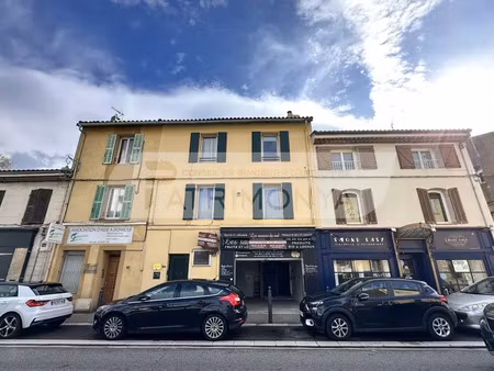 location de local commercial