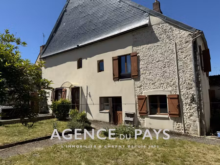 maison de bourg - courtenay